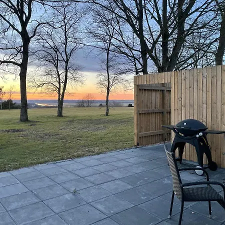 Essenbaekgaard Bed & Breakfast *