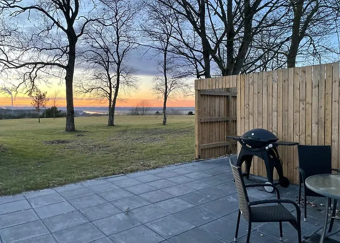 Essenbaekgaard Bed & Breakfast *