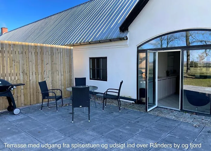 Bed & Breakfast Essenbaekgaard *